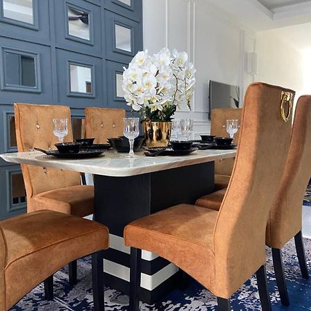 Cheerfull3 Bedroom Townhouse Terrace Kampung Dengkil Luaran gambar