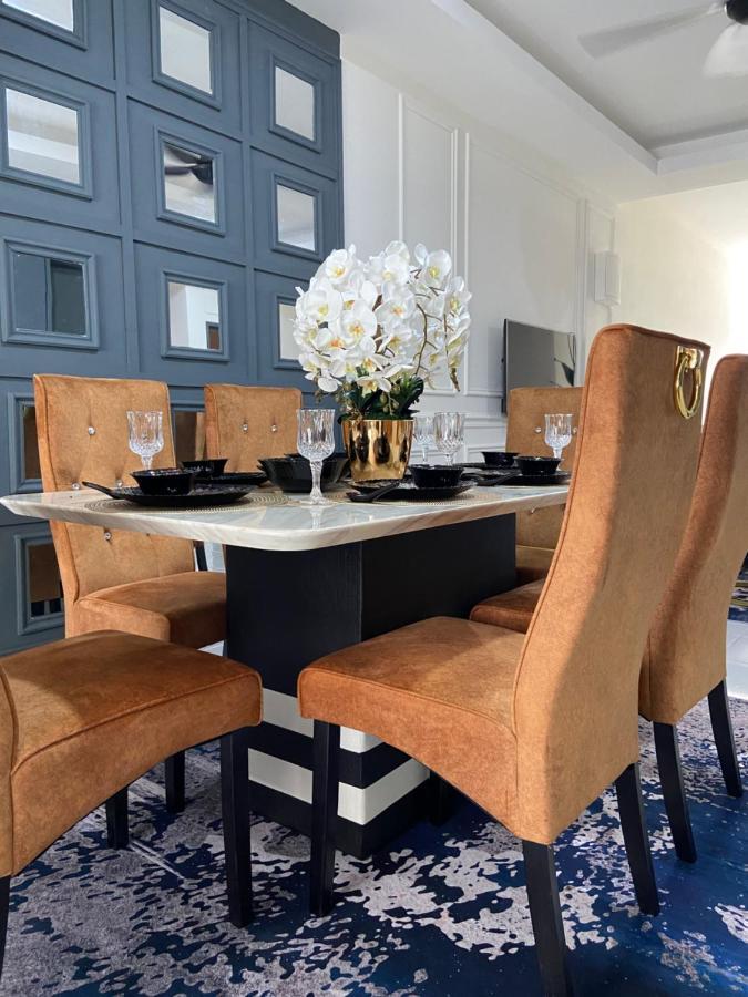 Cheerfull3 Bedroom Townhouse Terrace Kampung Dengkil Luaran gambar